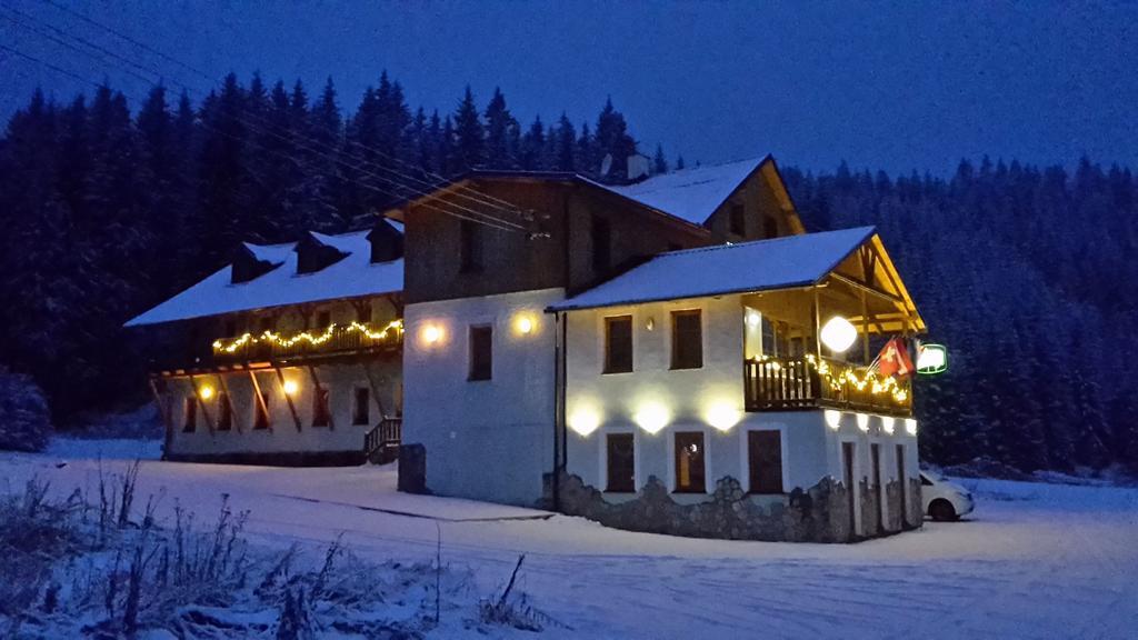 Aparthotel Ochsendorf Horni Blatna Exterior photo